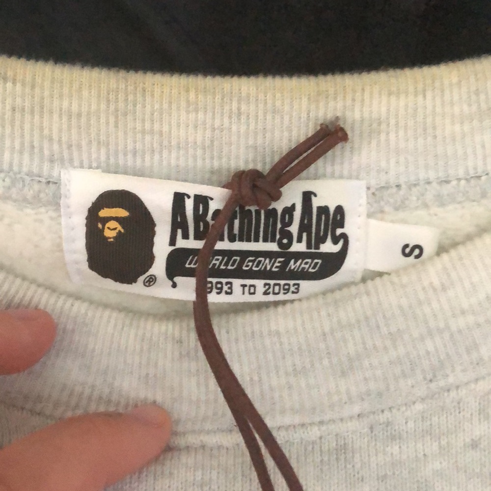 Bape reflective pull over - Picture 3 of 7